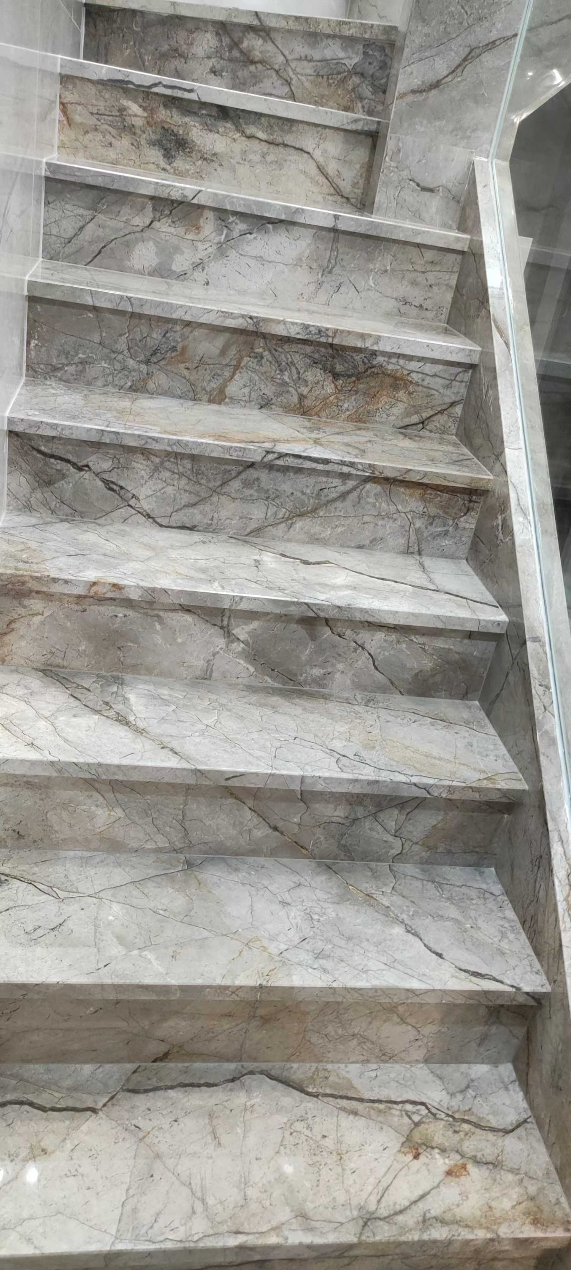 silver roots marble stairs