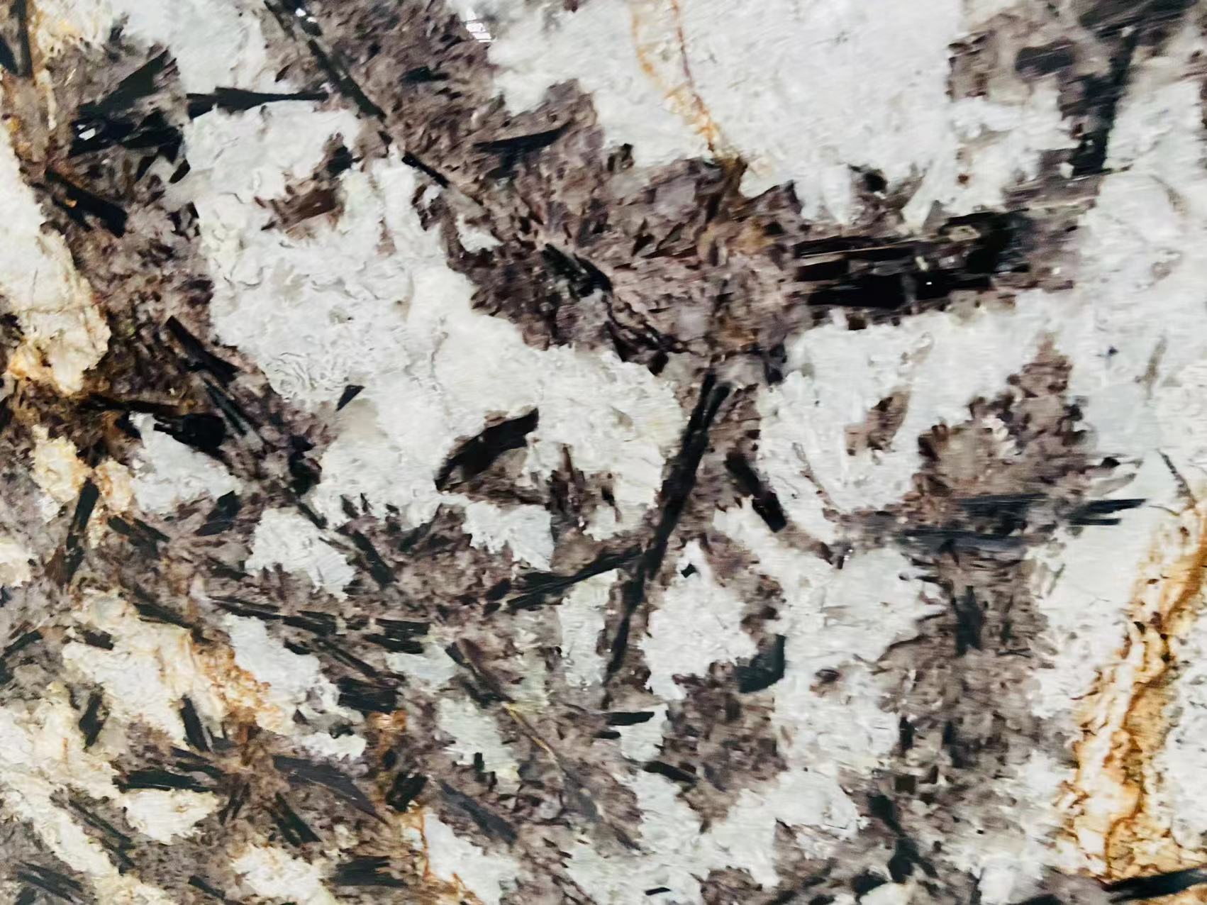 Splendor Gold Granite