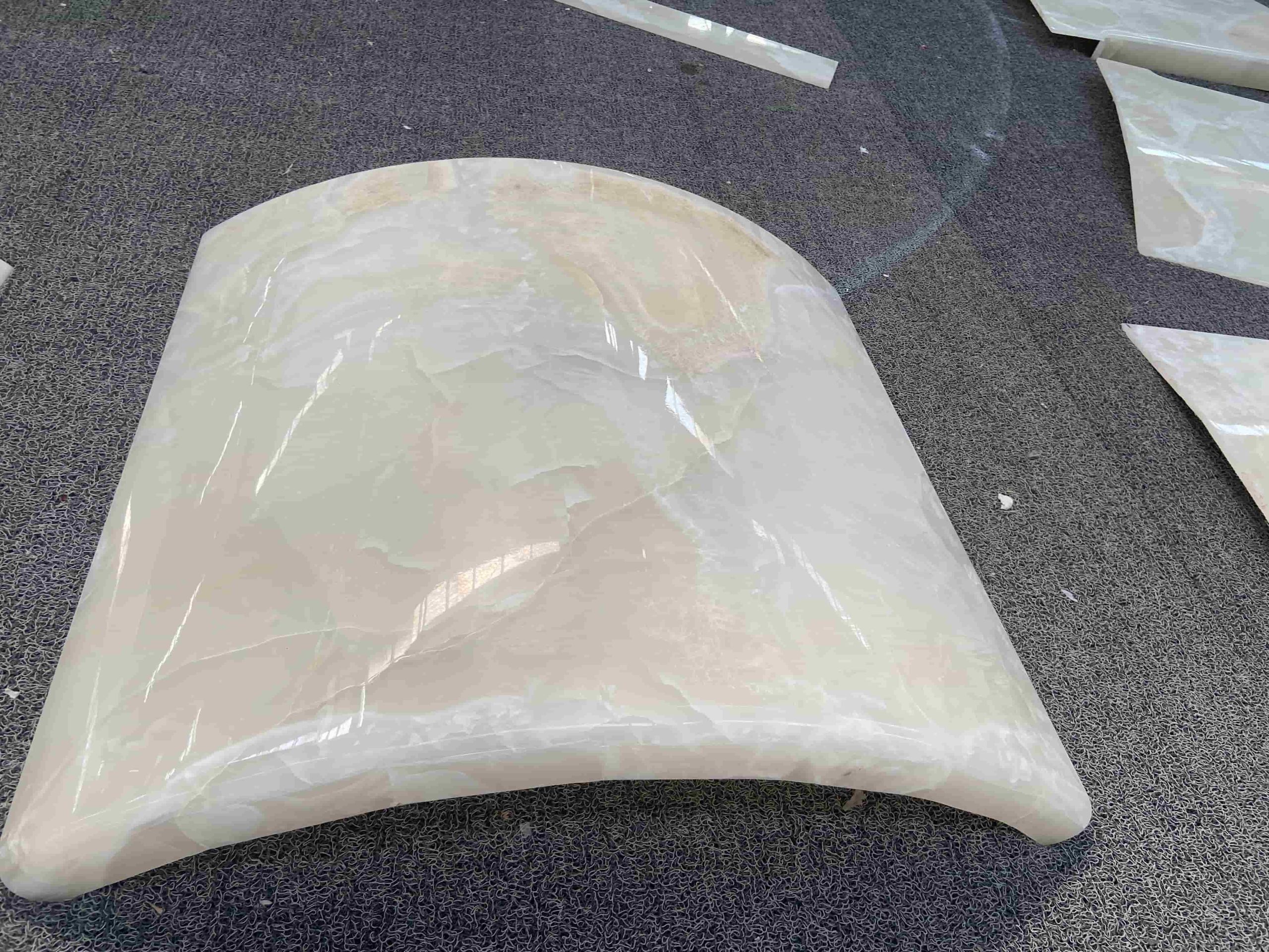 Curved White Onyx Wall Tiles