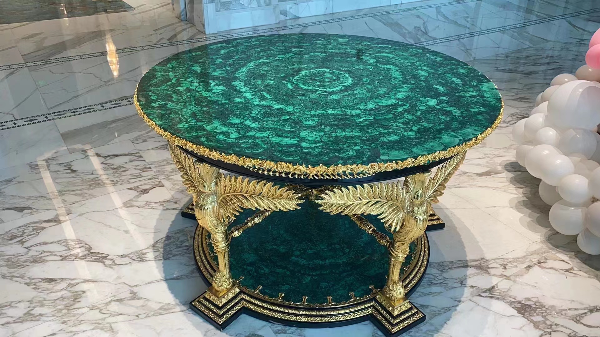 Exploring the Whitest Quartzite Colors for Your Home