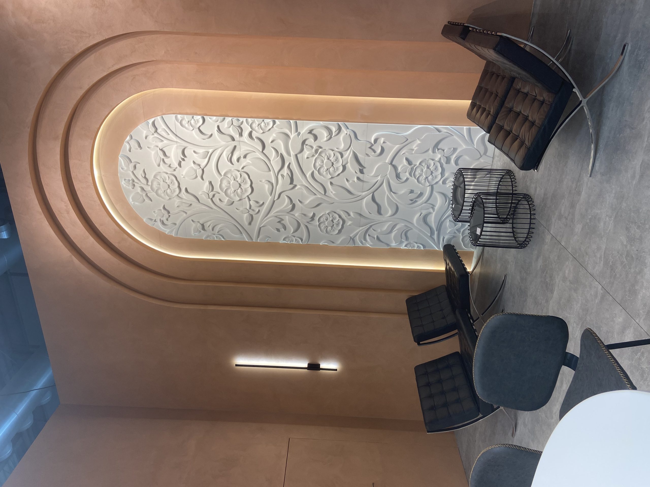 Choosing the Perfect Marble Stair Color for Interior House Decoration