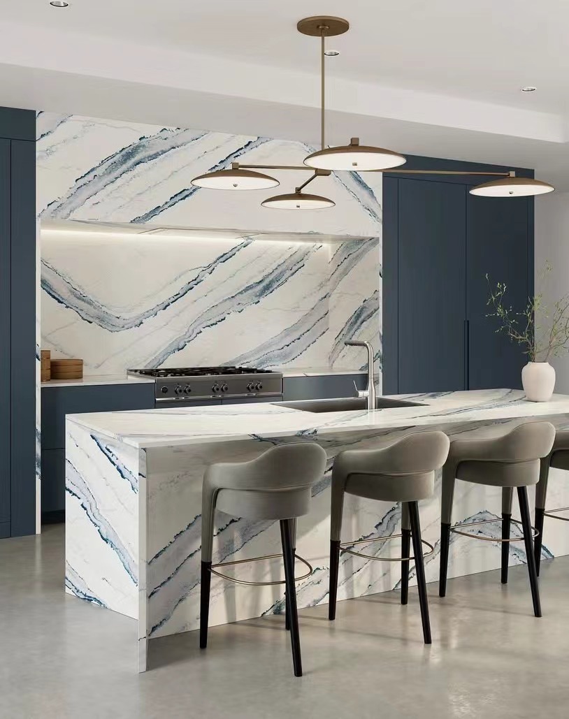 7 Benefits of Natural Stone Countertops for Your Kitchen Space