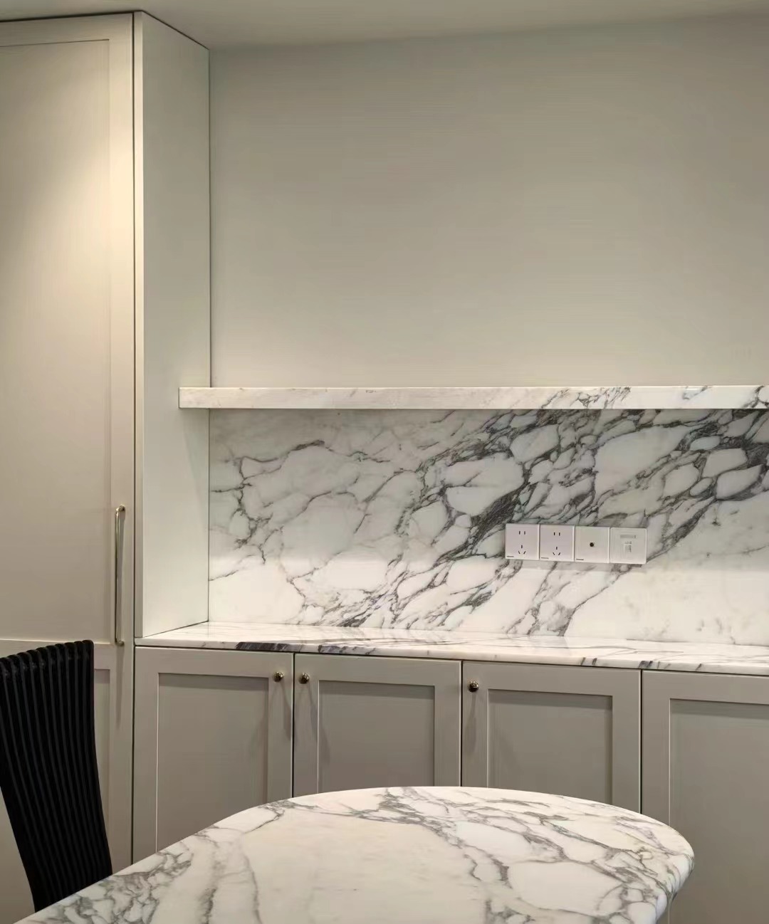 Statuario Marble Kitchen Backplash And Top