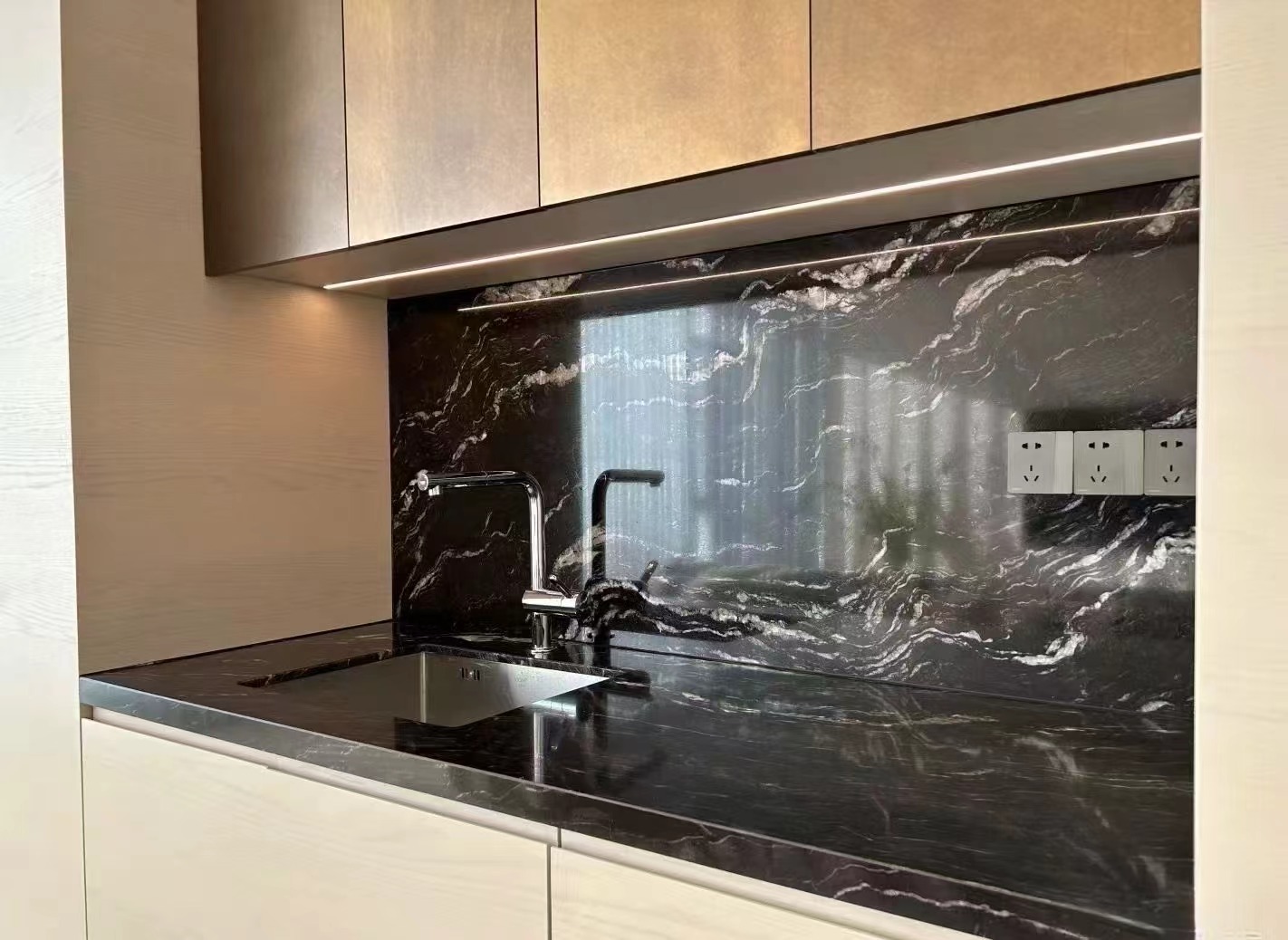 Cosmetic Black Granite Bar Top