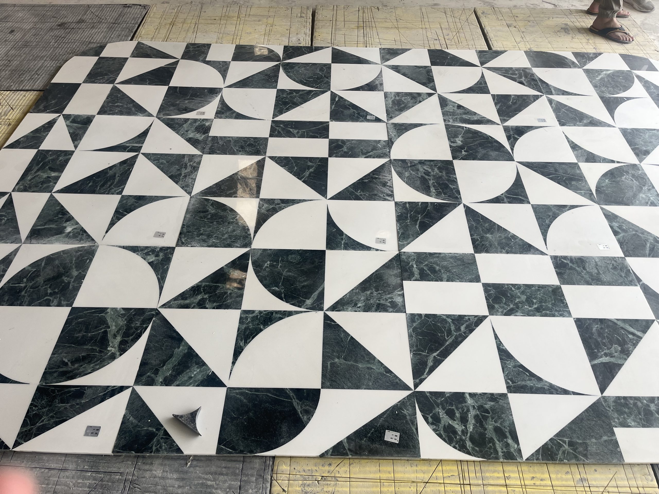 Marble Medallions Tiles