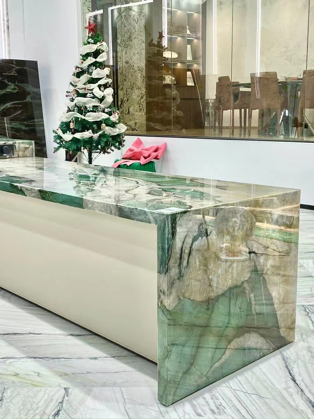 Patagonia Green Granite Island