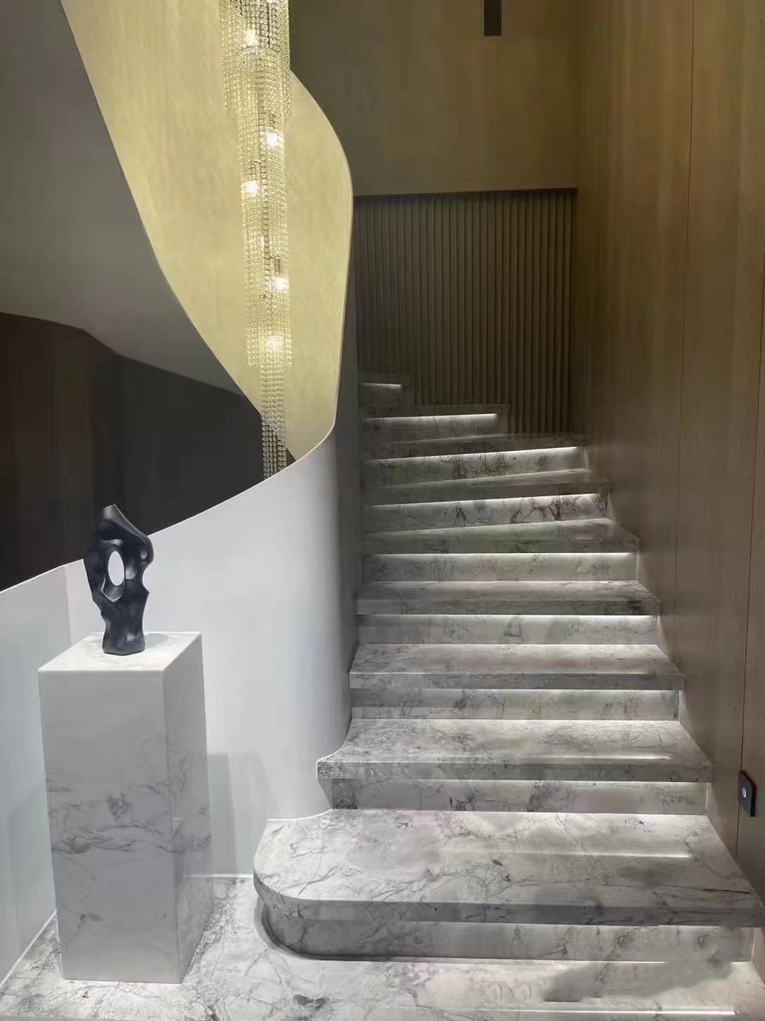 Super White Quarzite Stairs cost