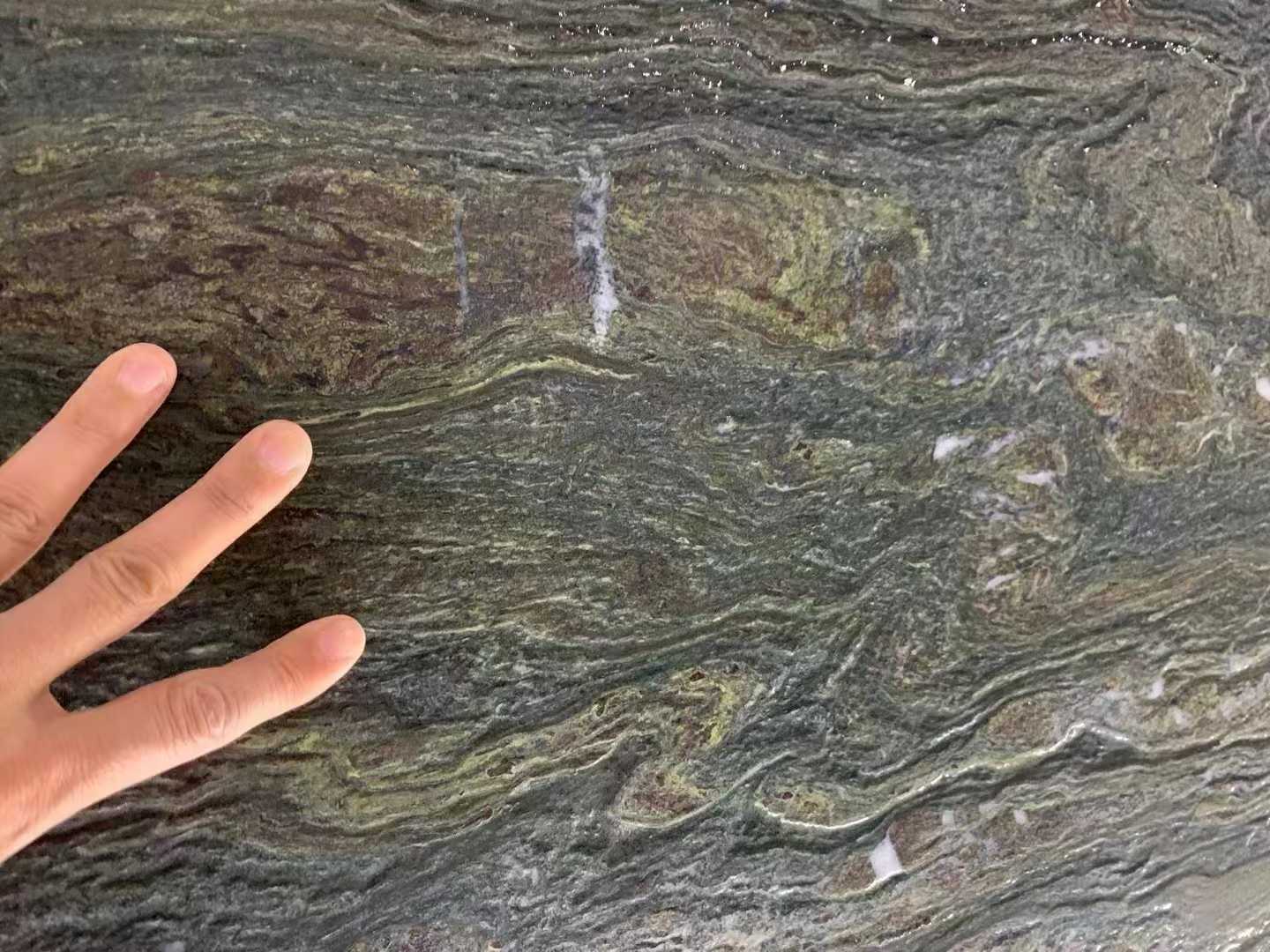 Verde Oasis leathered Marble